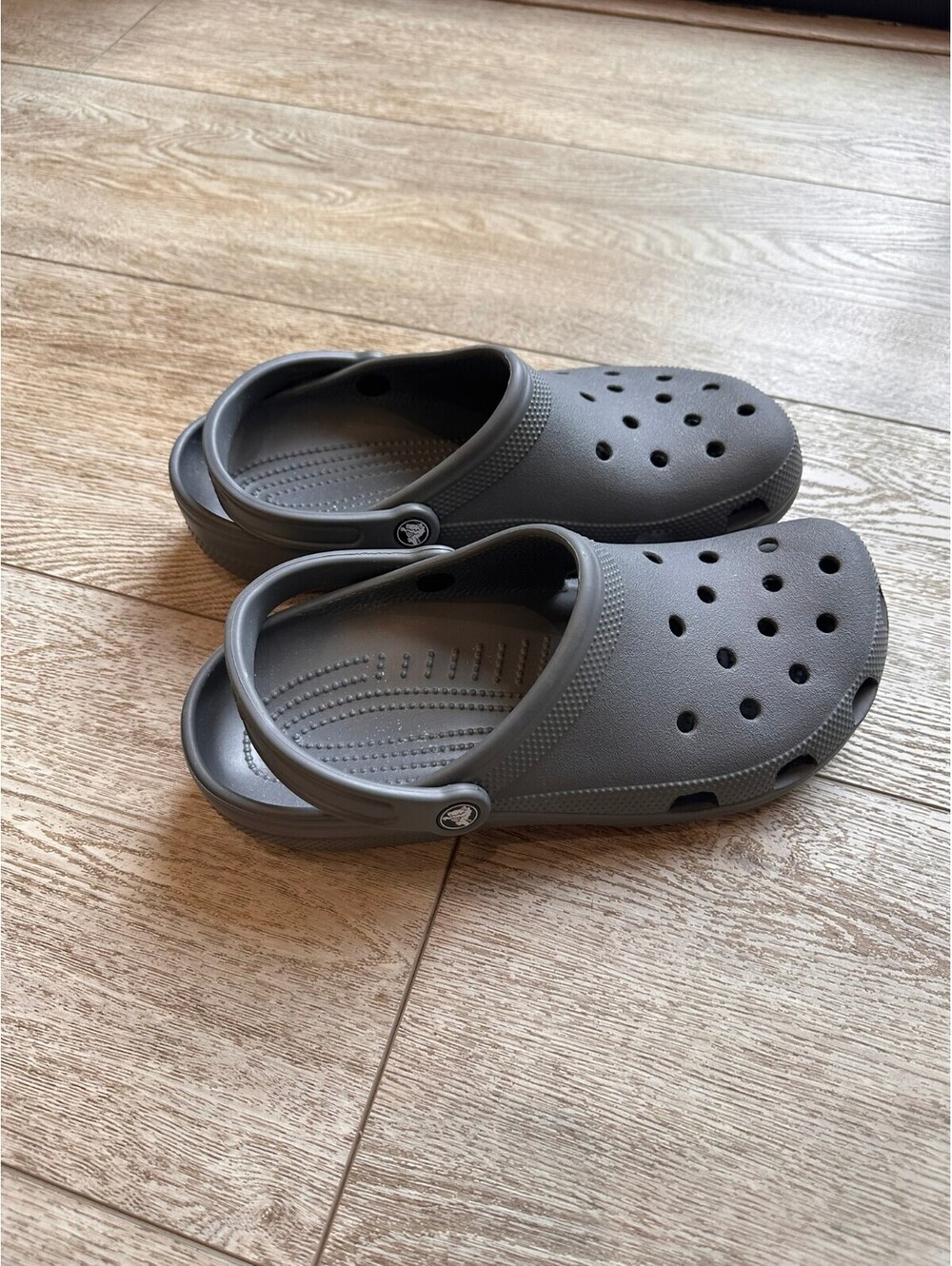 Crocs Classic Clog Charcoal Slate Grey Shoes Mens 10 Womens 12 Comfort Slip On